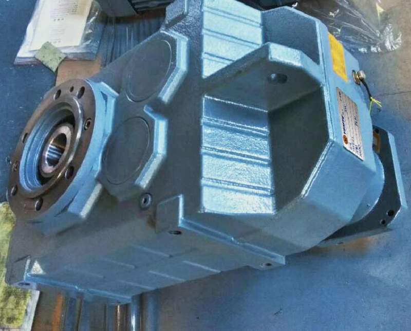FAF47系列減速機型號.jpg