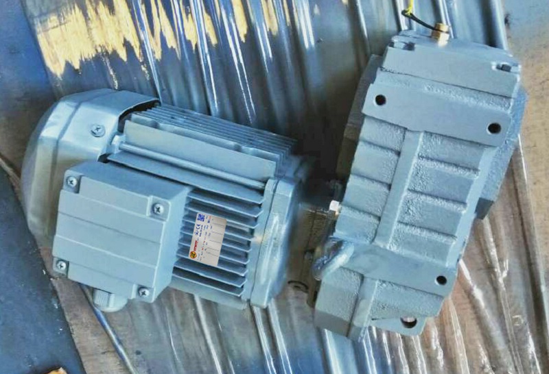包裝機械減速機,0.25KW電機減速機.jpg